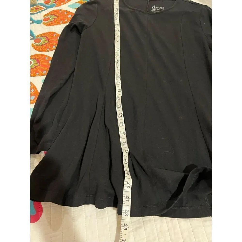 D & Co. Essentials black top tunic - Picture 8 of 8